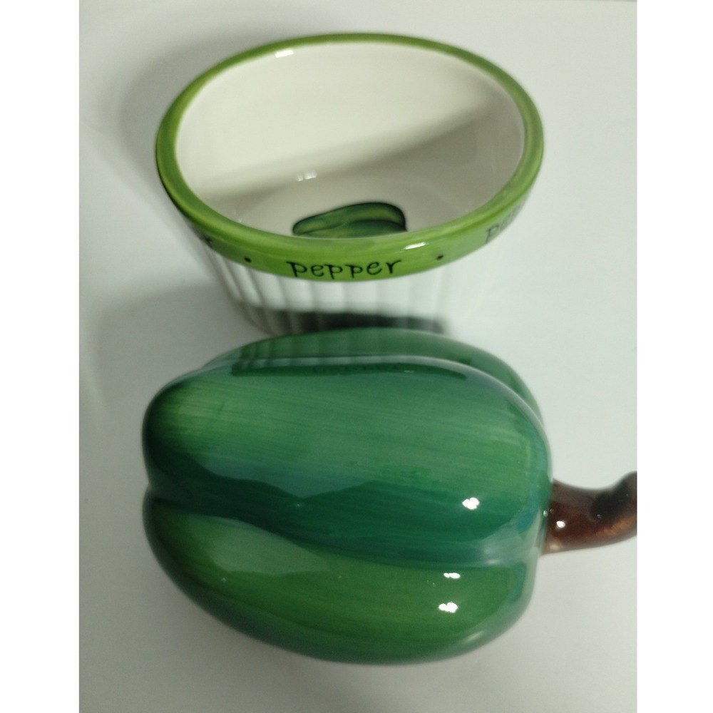 Green Pepper Covered Ramekin Judy Phillips Certified International Ceramic Dish